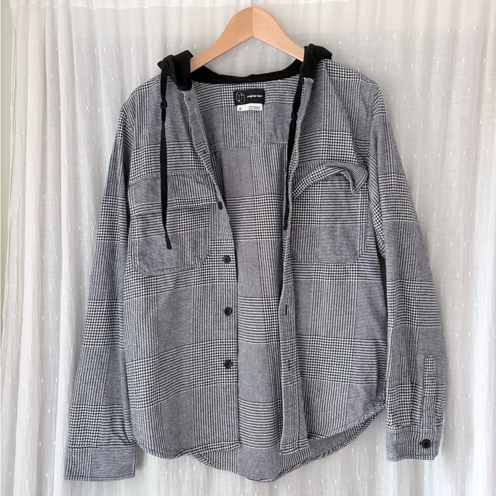 Original Use Black and White Houndstooth Shirt